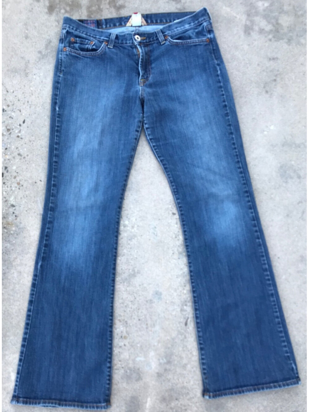 Lucky Brand Blue Jeans Boot Cut Made in USA 12/31 Light Fade Measure 31W x 30.5L